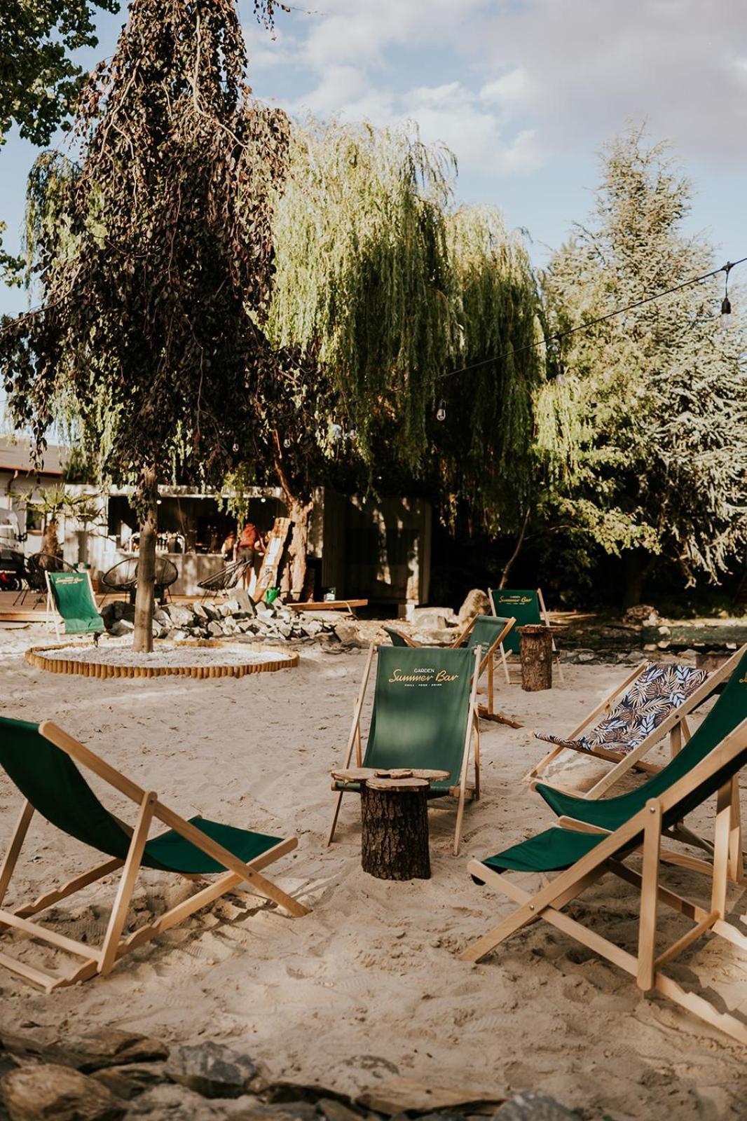 Hotel Garden Olesnica  Luaran gambar